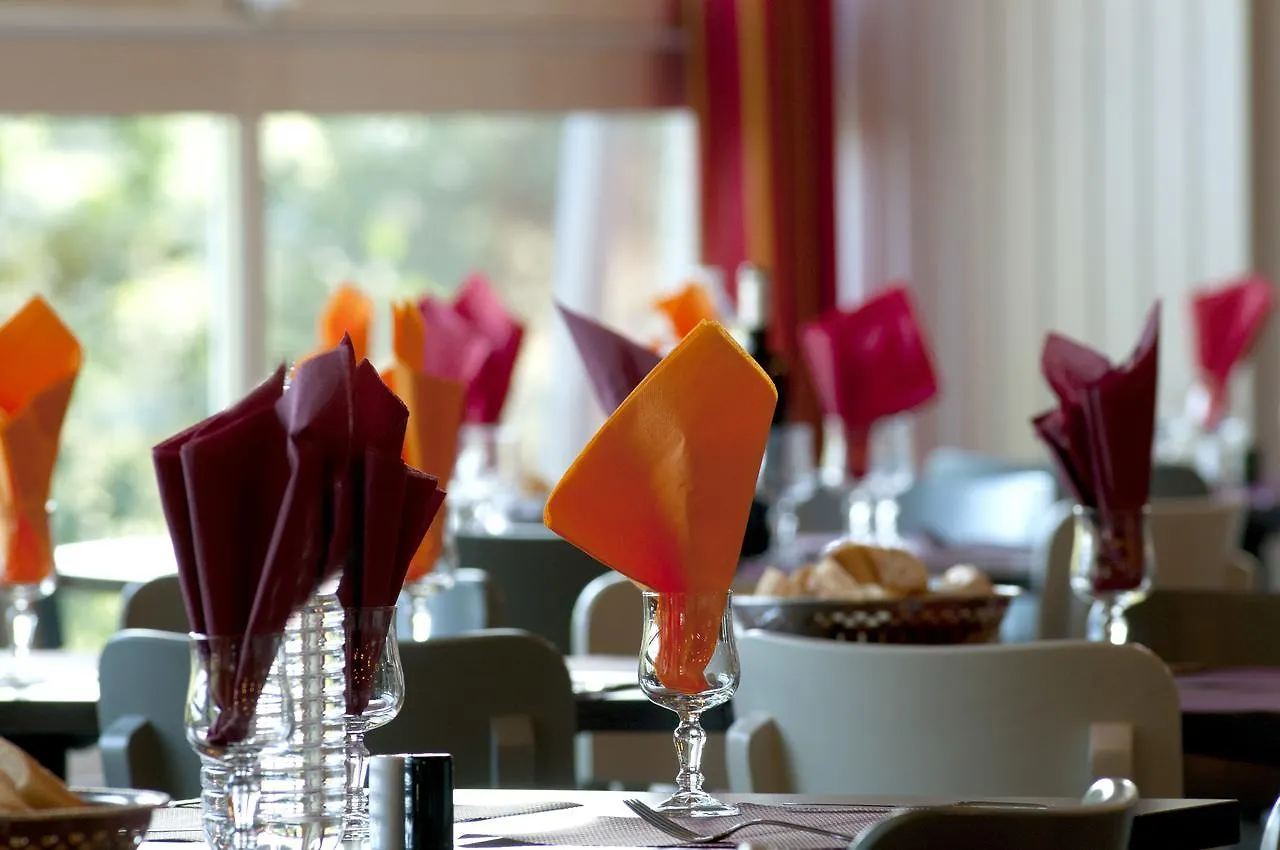 Vacanciel Mur De Bretagne Hotel